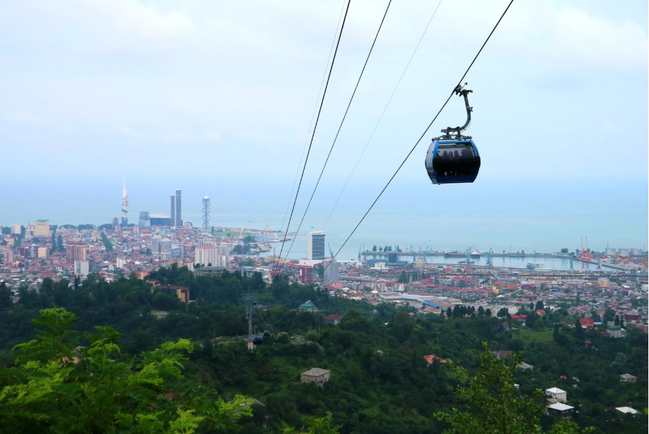رحله ما بين اهم المدن الجورجيه